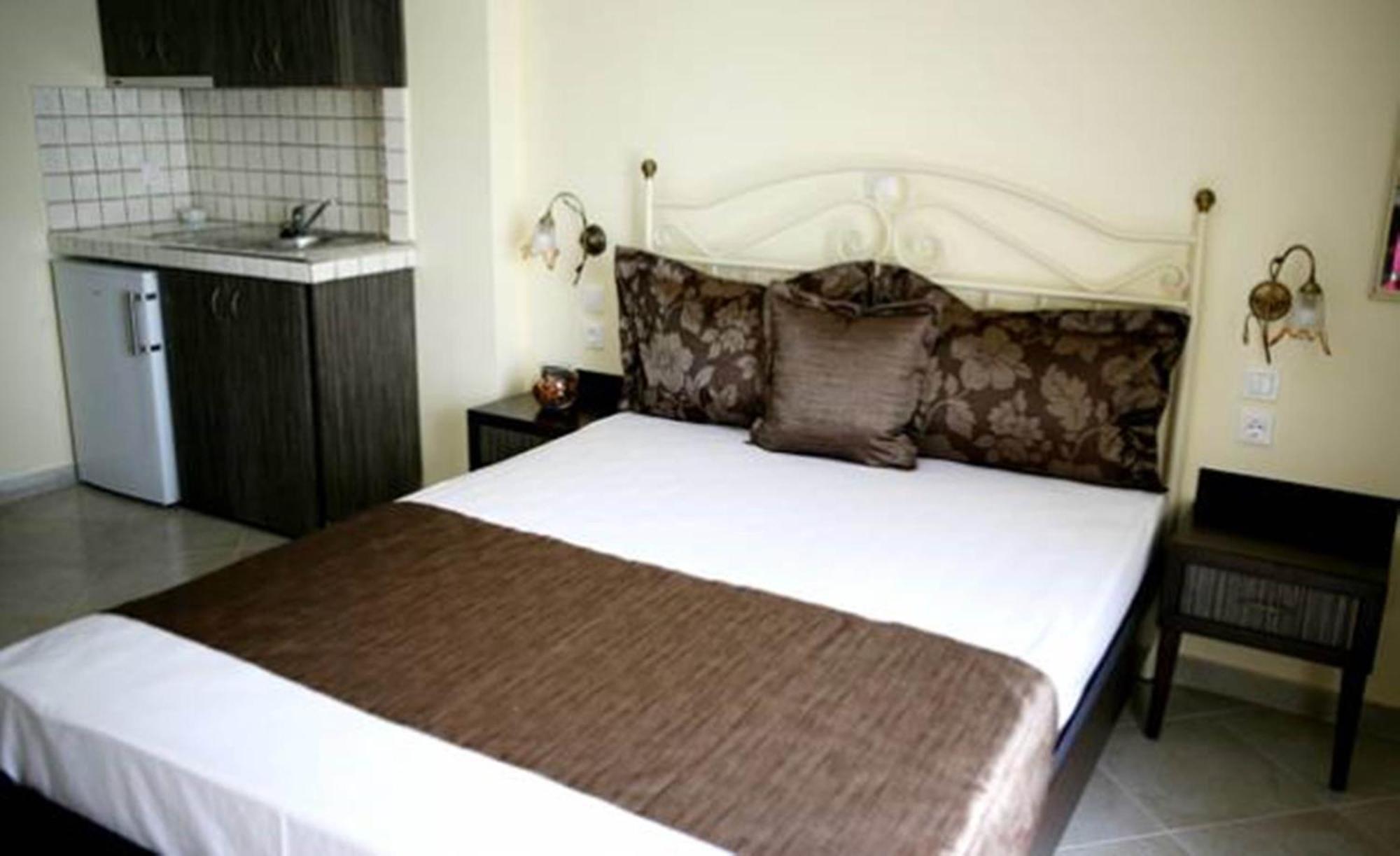 Makedos Sea View Apartment Nea Vrasna Luaran gambar